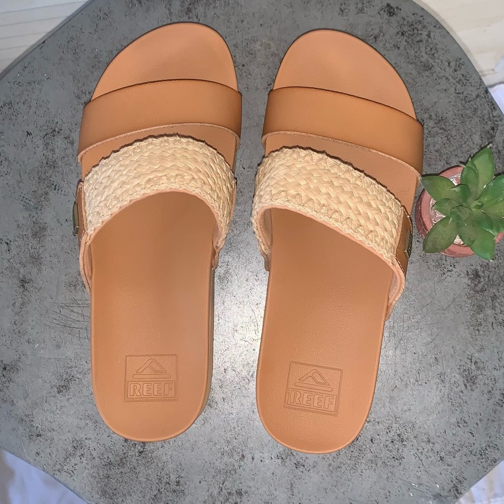 Reef Women's Vista Braid II sandals in a natural color platform 7.5 - Picture 7 of 11